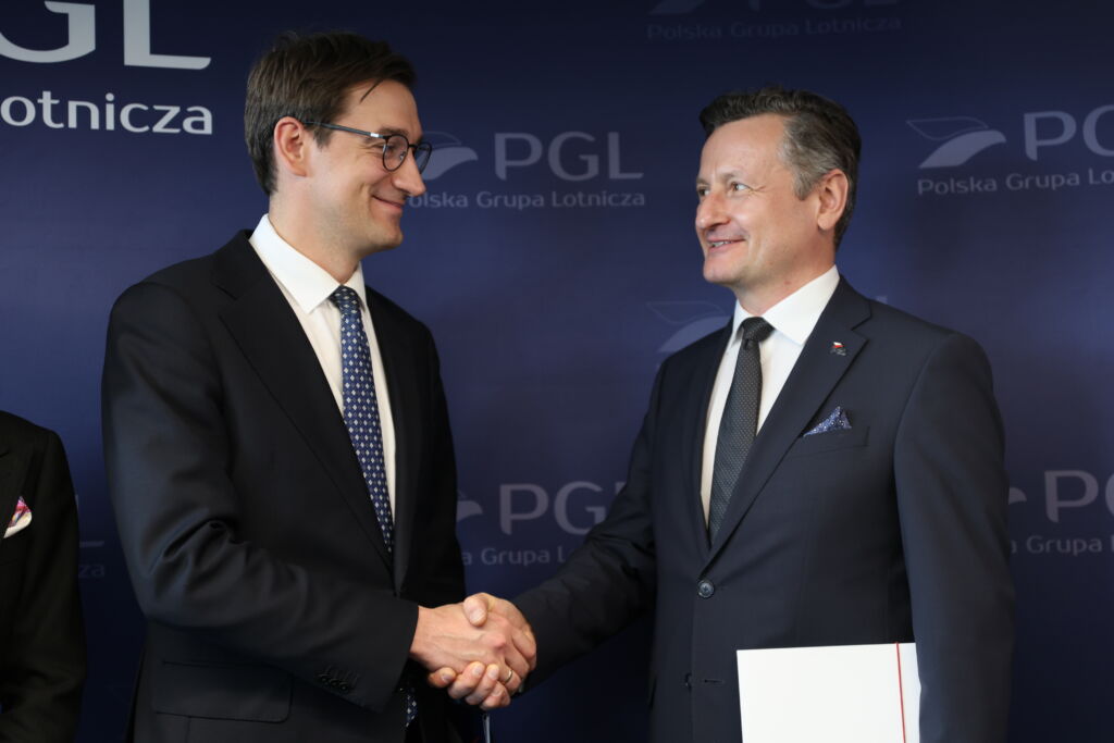 Prezes Centrum Łukasiewicz Hubert Cichocki, Prezes PGL Radosław Stępień