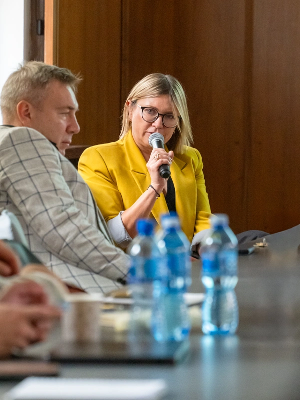 dr inż. Hanna Purzyńska, Dyrektorka Centrum Badań Materiałów | dr hab. inż. Krzysztof Radwański, Lider Grupy Badawczej Badania Właściwości i Struktury Materiałów