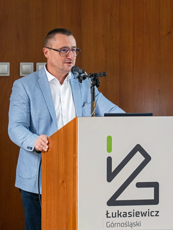 Dyrektor Instytutu - prof. dr hab. inż. Adam Zieliński