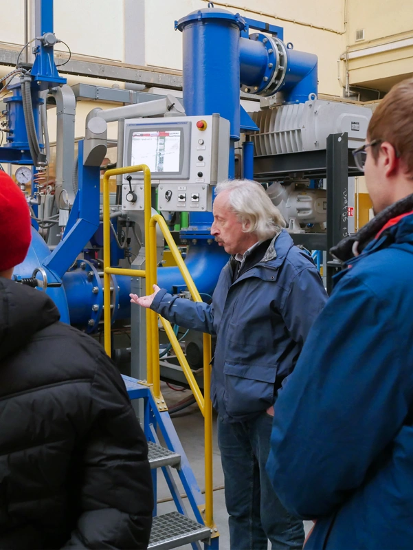 AGH University of Science and Technology students at Łukasiewicz – GIT