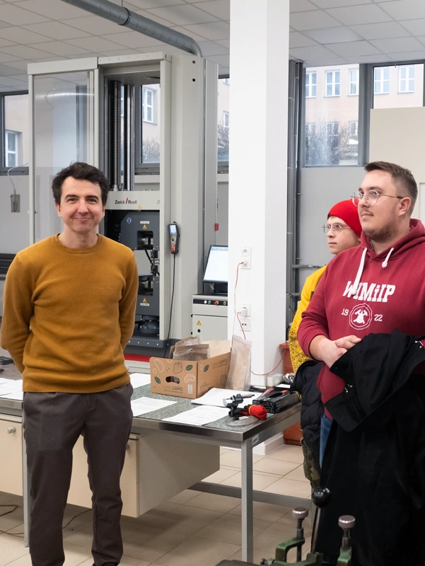 AGH University of Science and Technology students at Łukasiewicz – GIT