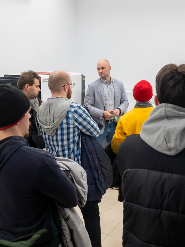 AGH University of Science and Technology students at Łukasiewicz – GIT