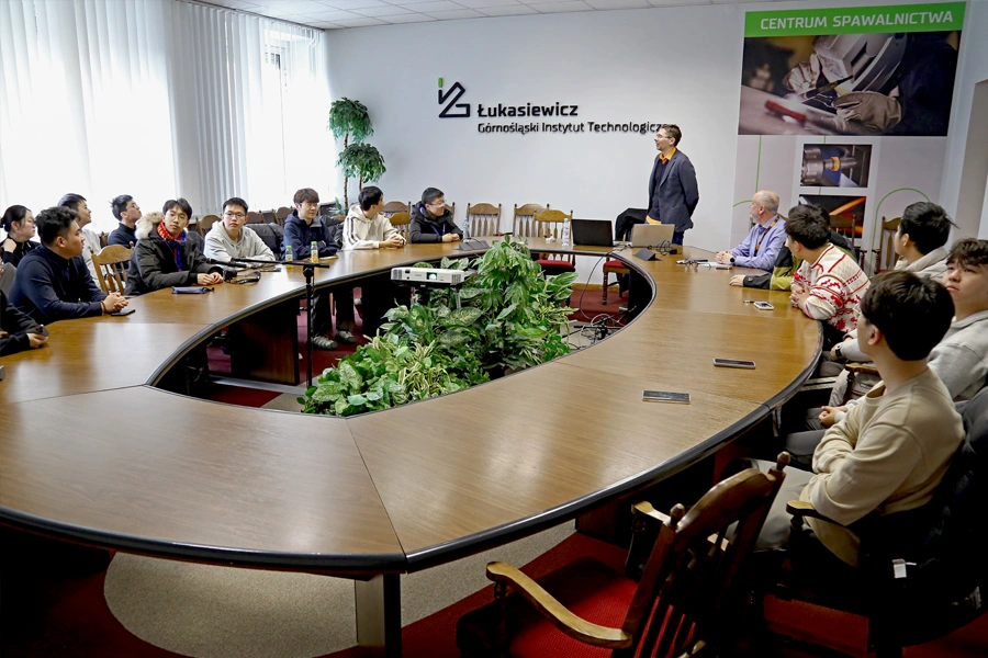 Students from Yanshan University visited Łukasiewicz – GIT during Winter Camp