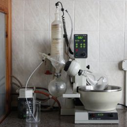 Laboratoryjna wyparka próżniowa