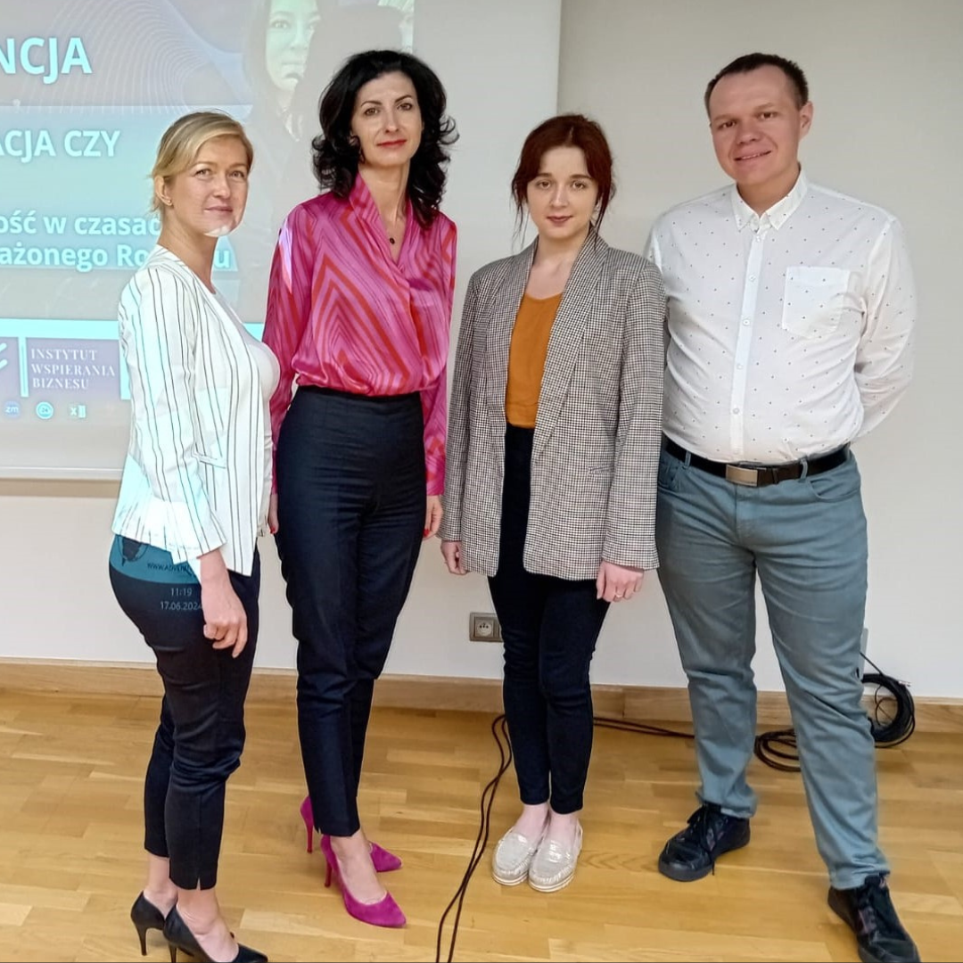 Uczestnicy spotkania z Łukasiewicz - IMN: Barbara Juszczyk, Kamila Luft, Dawid Sojka, Marlena Bator