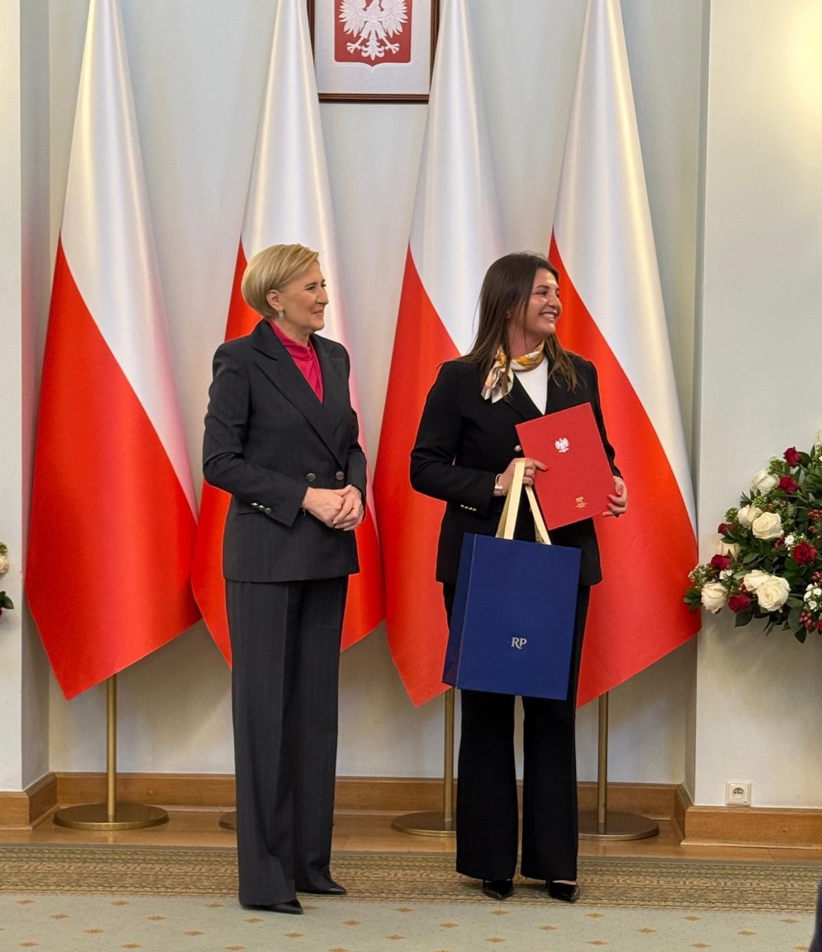 Anna Brudny wraz z pierwszą Damą Agatą Kornhauser-Dudą