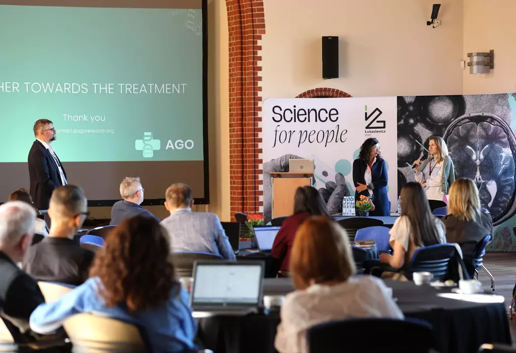 Dialog naukowców i organizacji pacjenckich_P4Health_Łukasiewicz - PORT_18