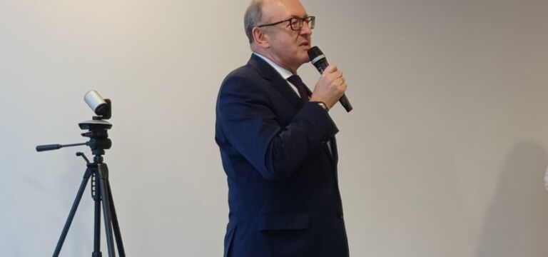 Janusz Igras dyrektor instytutu Łukasiewicz - Instytut Nowych Syntez Chemicznych