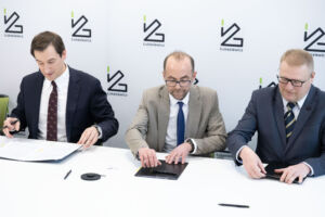 Signing of a strategic partnership agreement